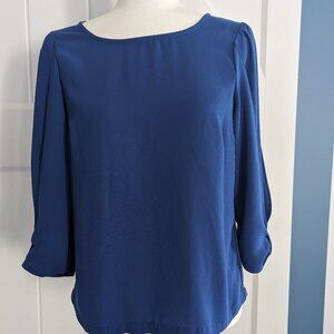 Blue 3/4 sleeved blouse